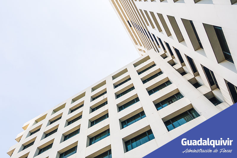 es obligatorio el seguro en una comunidad de vecinos