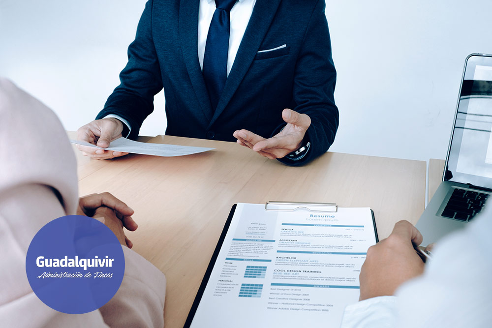 3-requisitos-imprescindibles-para-trabajar-como-administrador-de-fincas